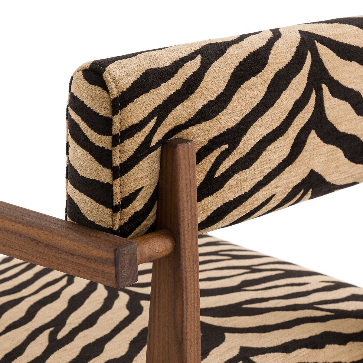 Мягкий тканевый стул с подлокотниками AMPM Izag ARCH-00108636 - Вид №4