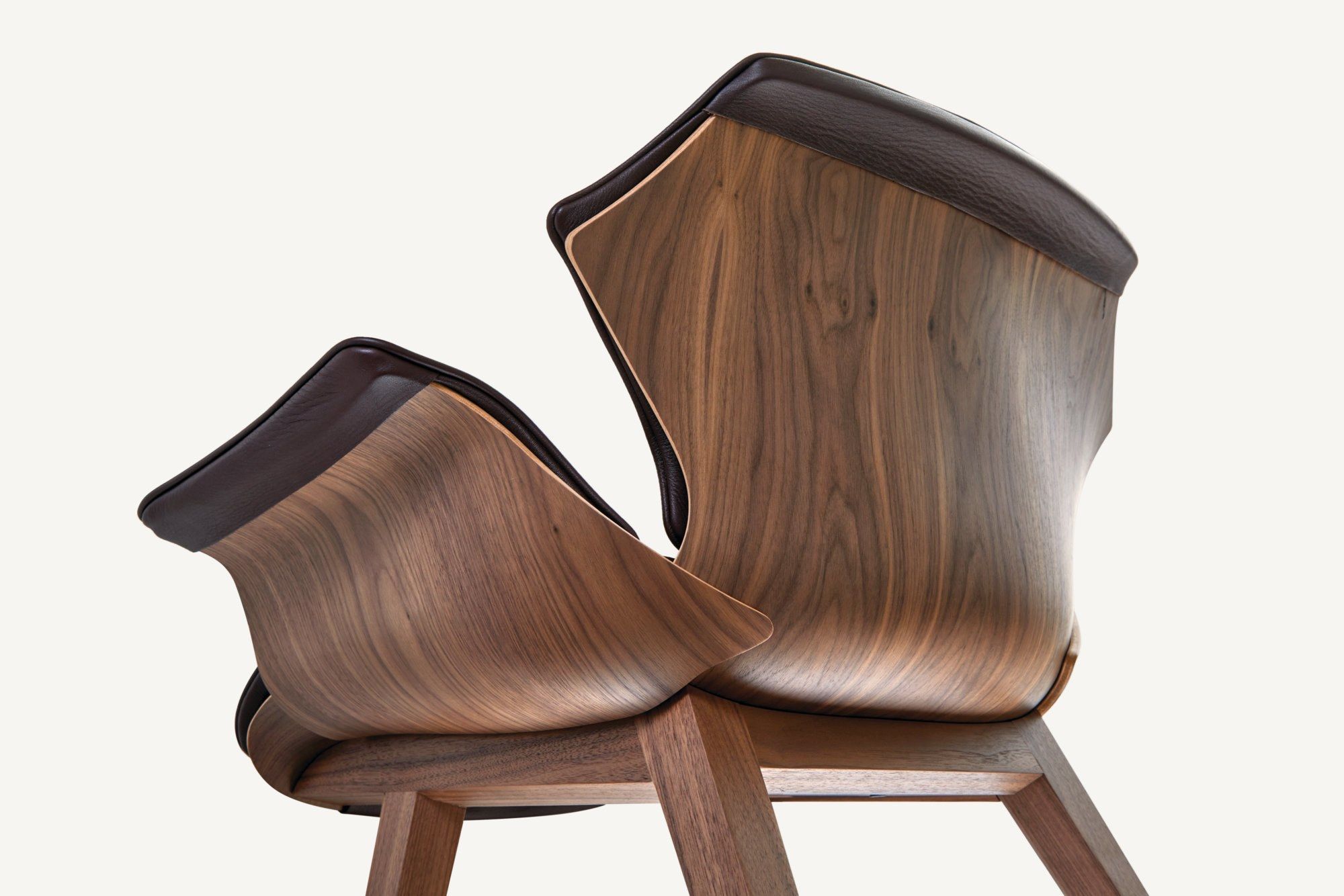 Кожаное кресло с подлокотниками BassamFellows Petal ARCH-00080919 - Вид №3