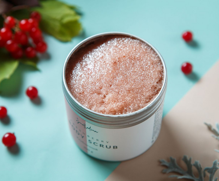 8900 Скраб «Вдохновляй» Клубника_400 г. Вкусляндия  - Вид №1