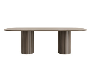 Деревянный стол