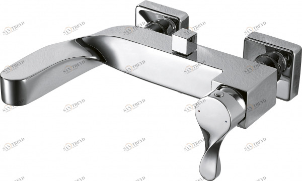 Смеситель для ванны с коротким изливом БЕЗ аксессуаров WAVE F674108C-01 bravat