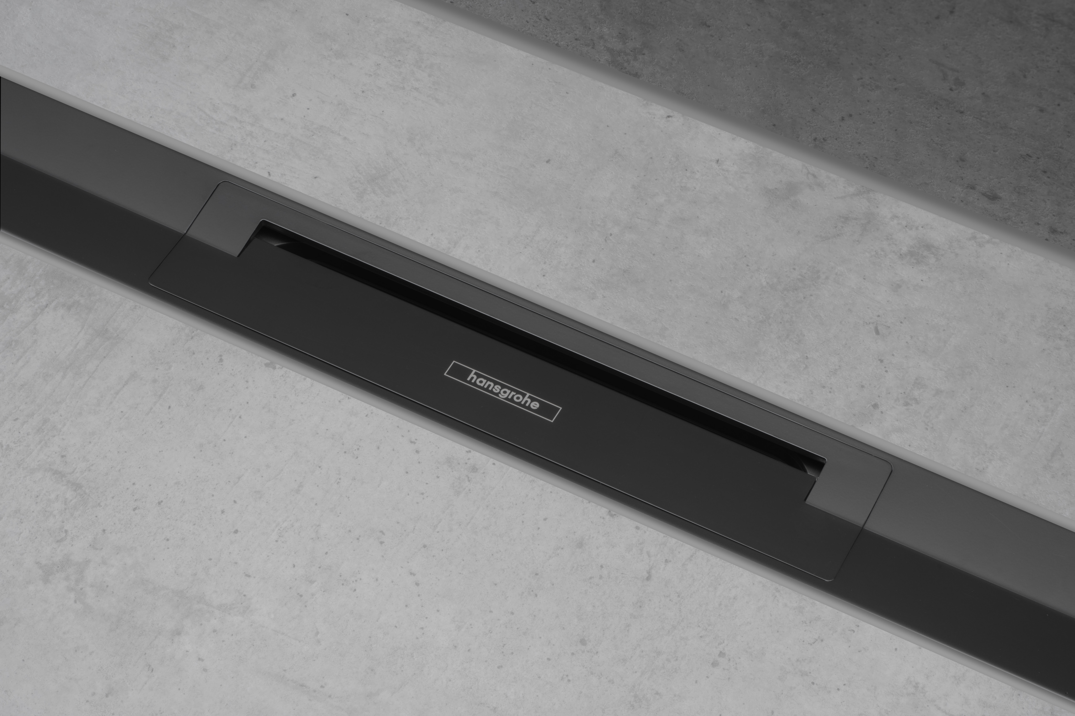 56047140 RainDrain Flex Finish душевой трап 1200, режущийся стол Hansgrohe  - Вид №3