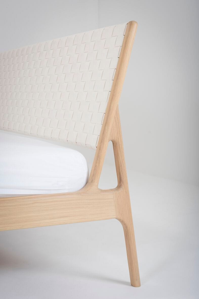 Дубовая двуспальная кровать Gazzda Fawn ARCH-00085993 - Вид №7