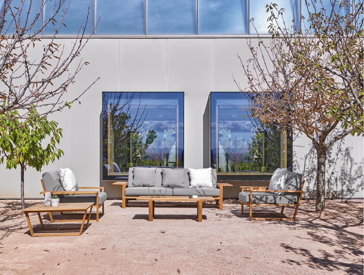 106878 Диван 3-х местный 230 см Point Lineal POINT1920