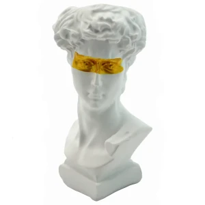 Свеча в гипсе Давид бело-золотая 11.5 см