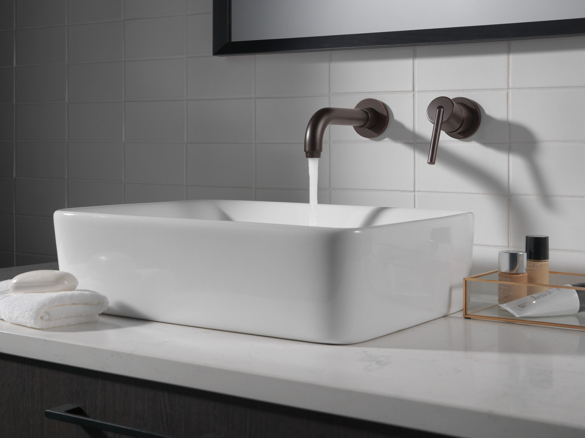 T3559LF-RBWL Накладка для смесителя для ванной комнаты с одной ручкой на стене Delta Faucet Trinsic Венецианская бронза  - Вид №3