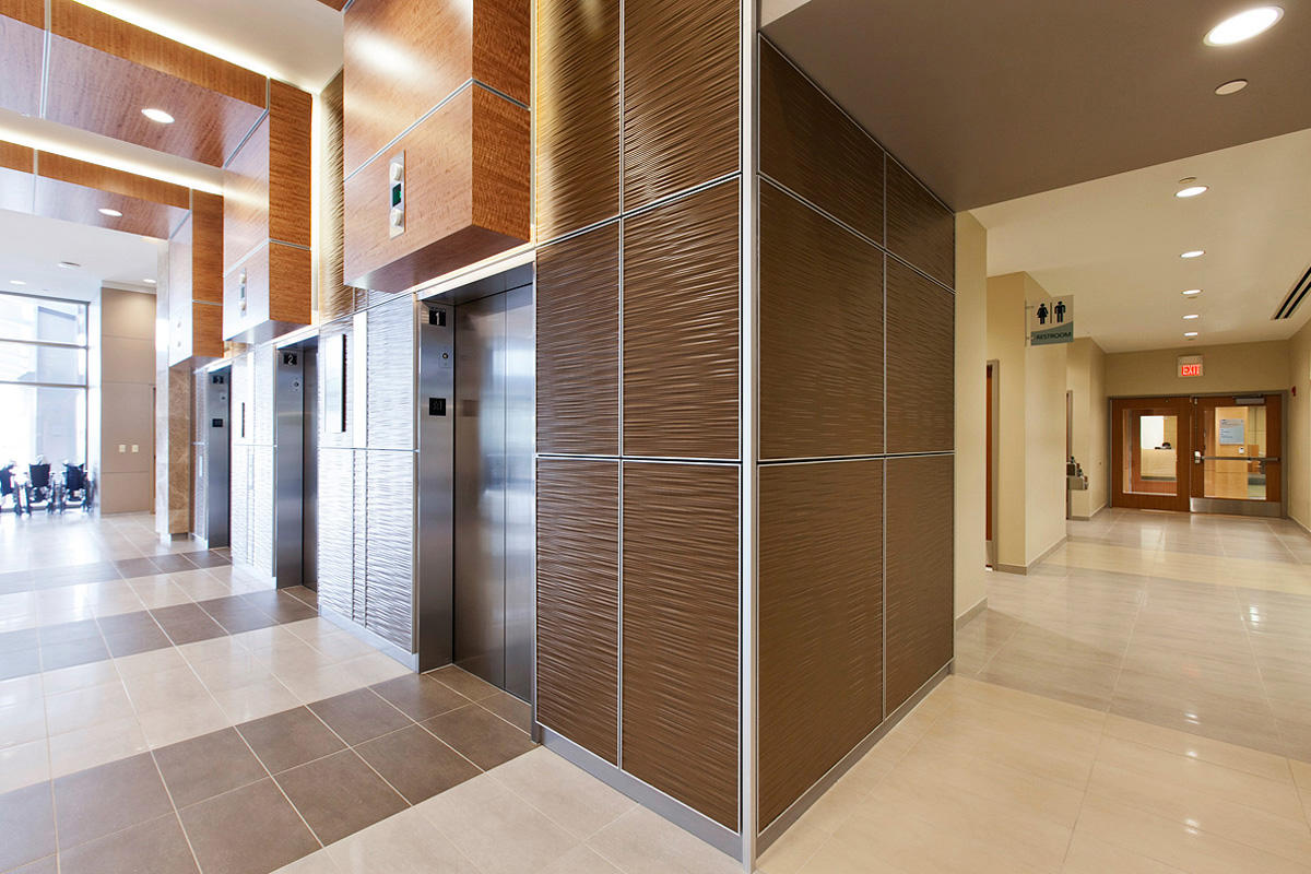 FSRT671 Система облицовки стен Levele глухими панелями; вставки в стекле vivispectra Spectra с индивидуальной прослойкой изображения и стандартной отделкой в ​​общенациональной детской больнице - исследовательский корпус iii, колумбус, штат Огайо Forms-su Forms-surfaces  - Вид №18