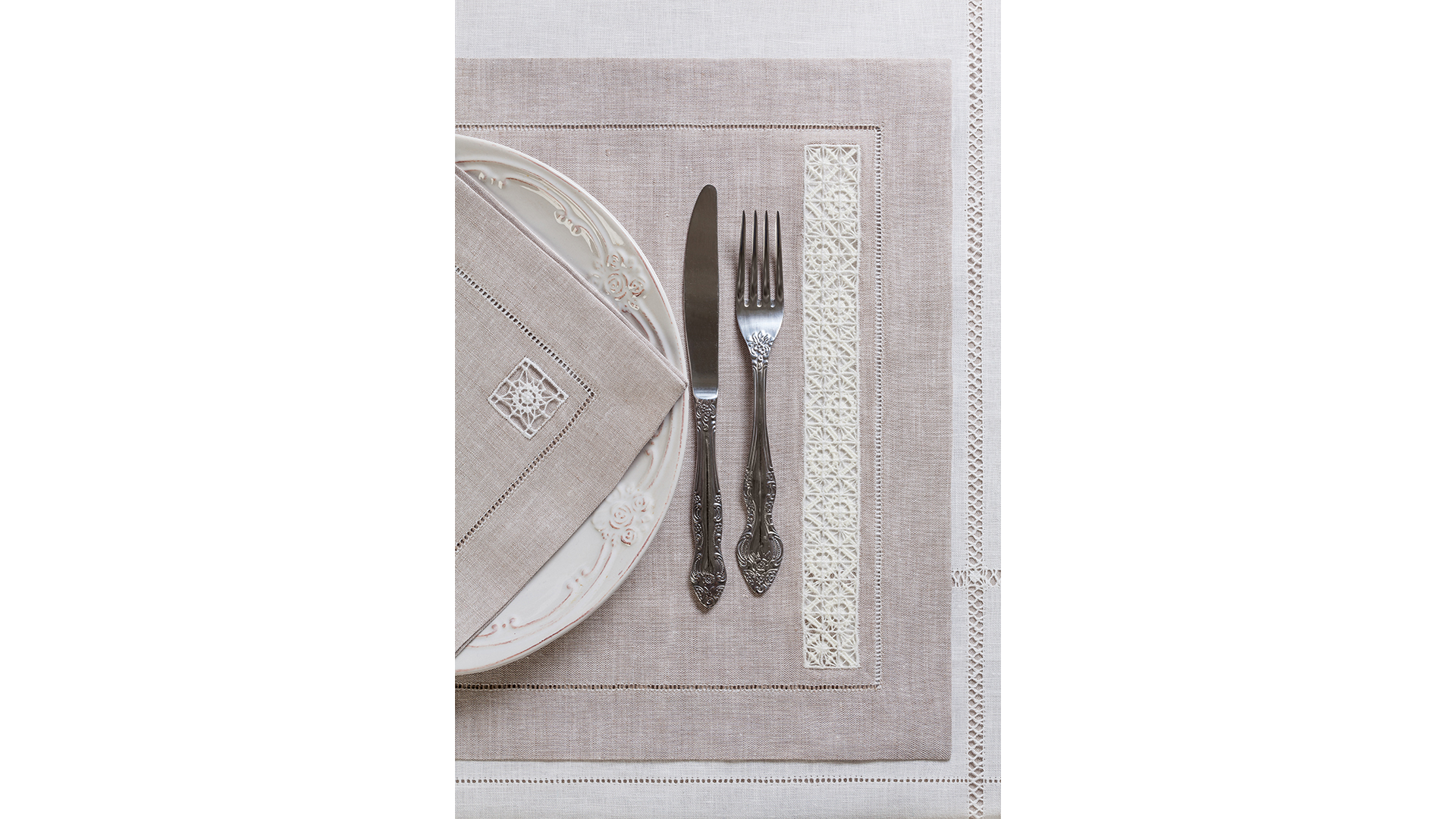 10616530 Крестецкая строчка Набор салфеток под приборы 50x35см Ткань  - Вид №2