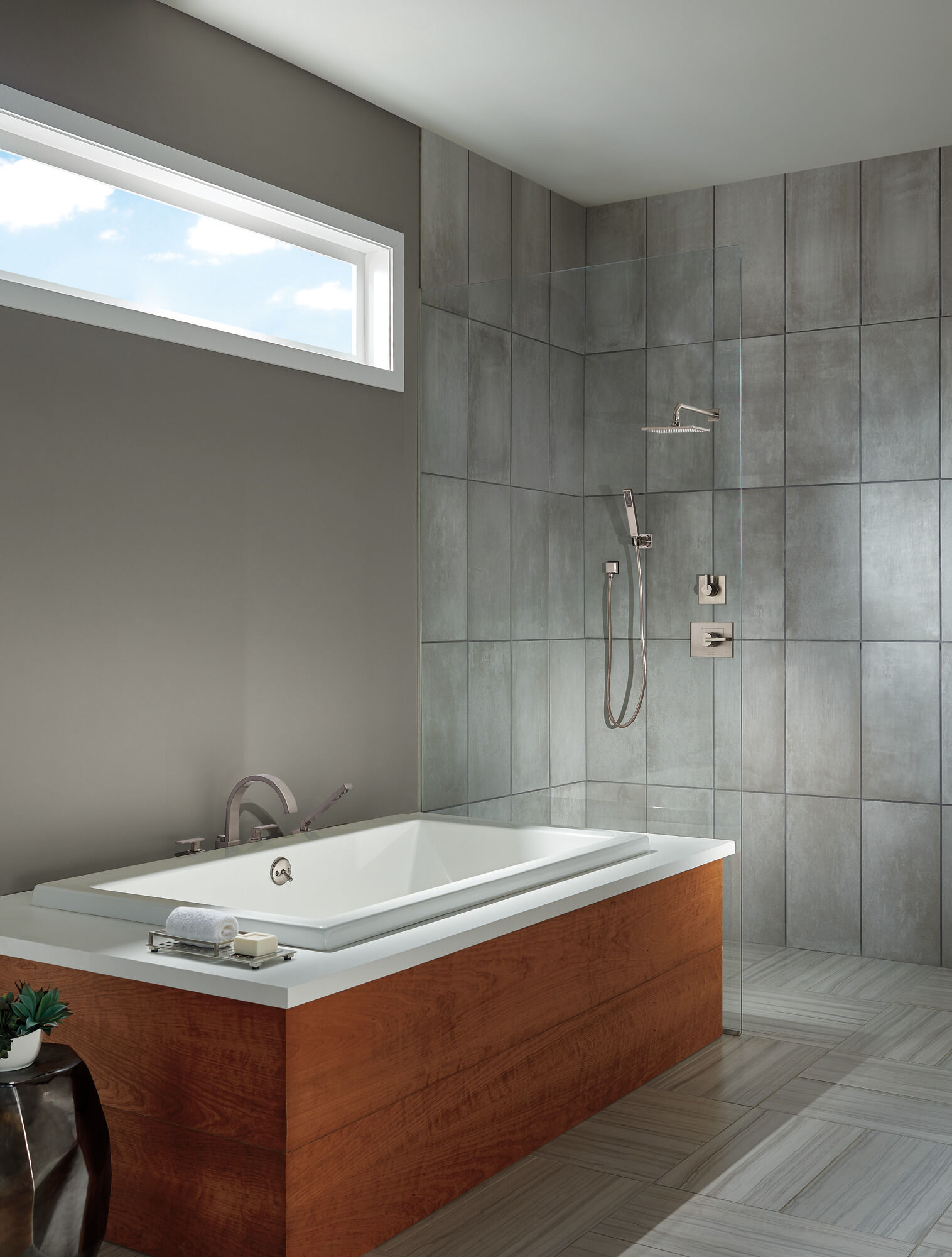 Регулируемый настенный ручной душ премиум-класса с одной настройкой Delta Faucet Vero 55530-SS - Вид №6