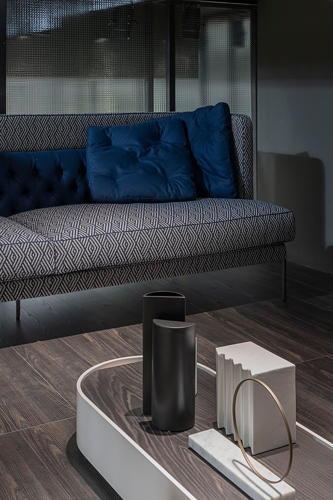 Деревянный овальный журнальный столик с отсеком для хранения Living Divani FLAP ARCH-00002962 - Вид №3