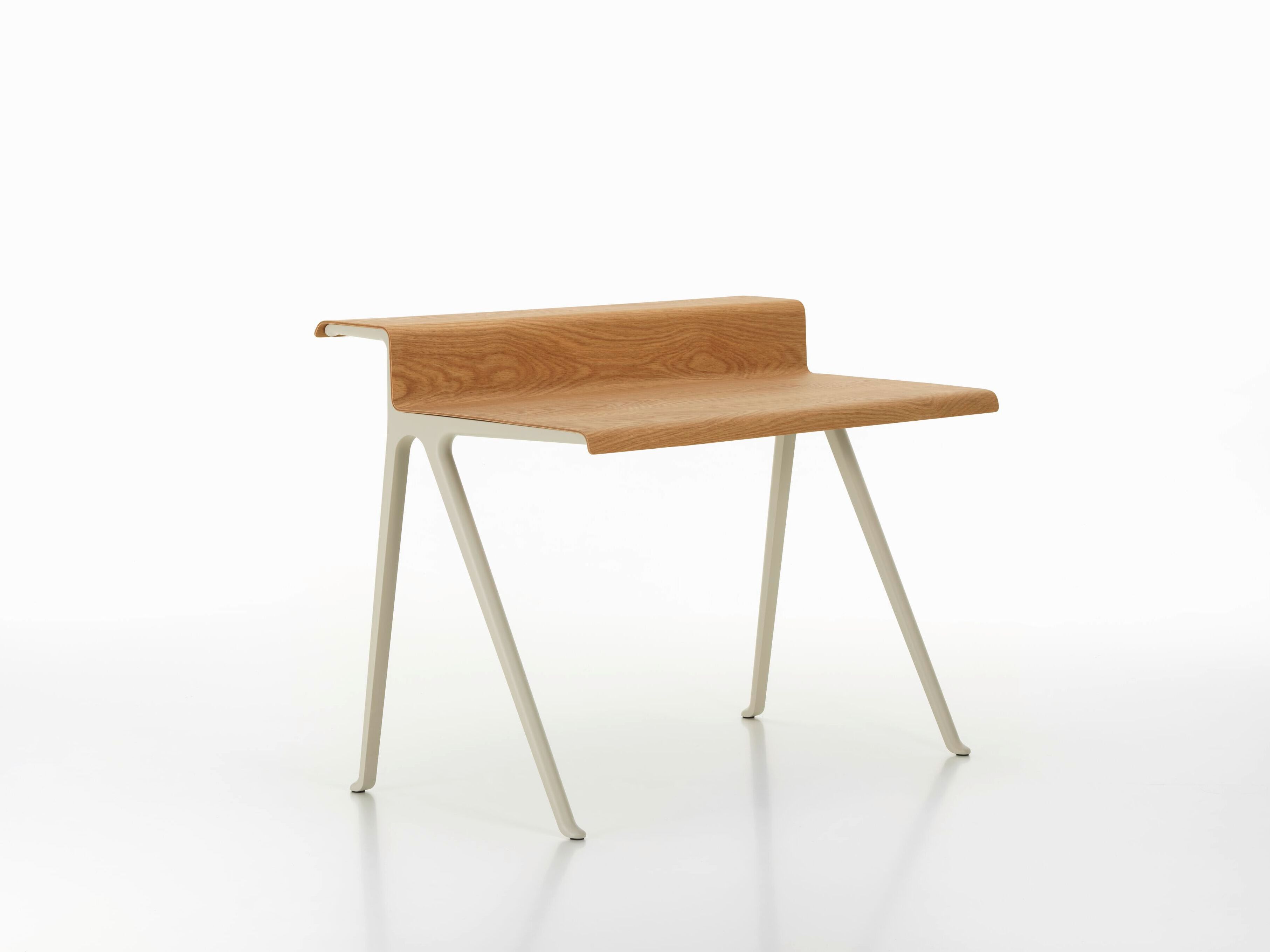 Деревянный письменный стол In Stock Vitra ARCH-00152582