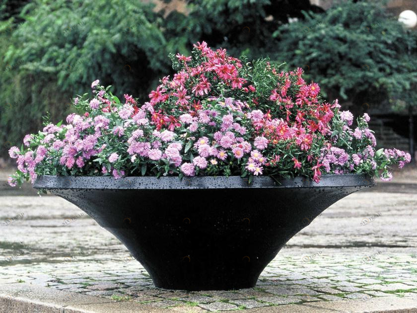 Nola Industrier Кашпо для общественных мест из алюминия sun-id-1380900