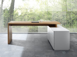 Угловой стол