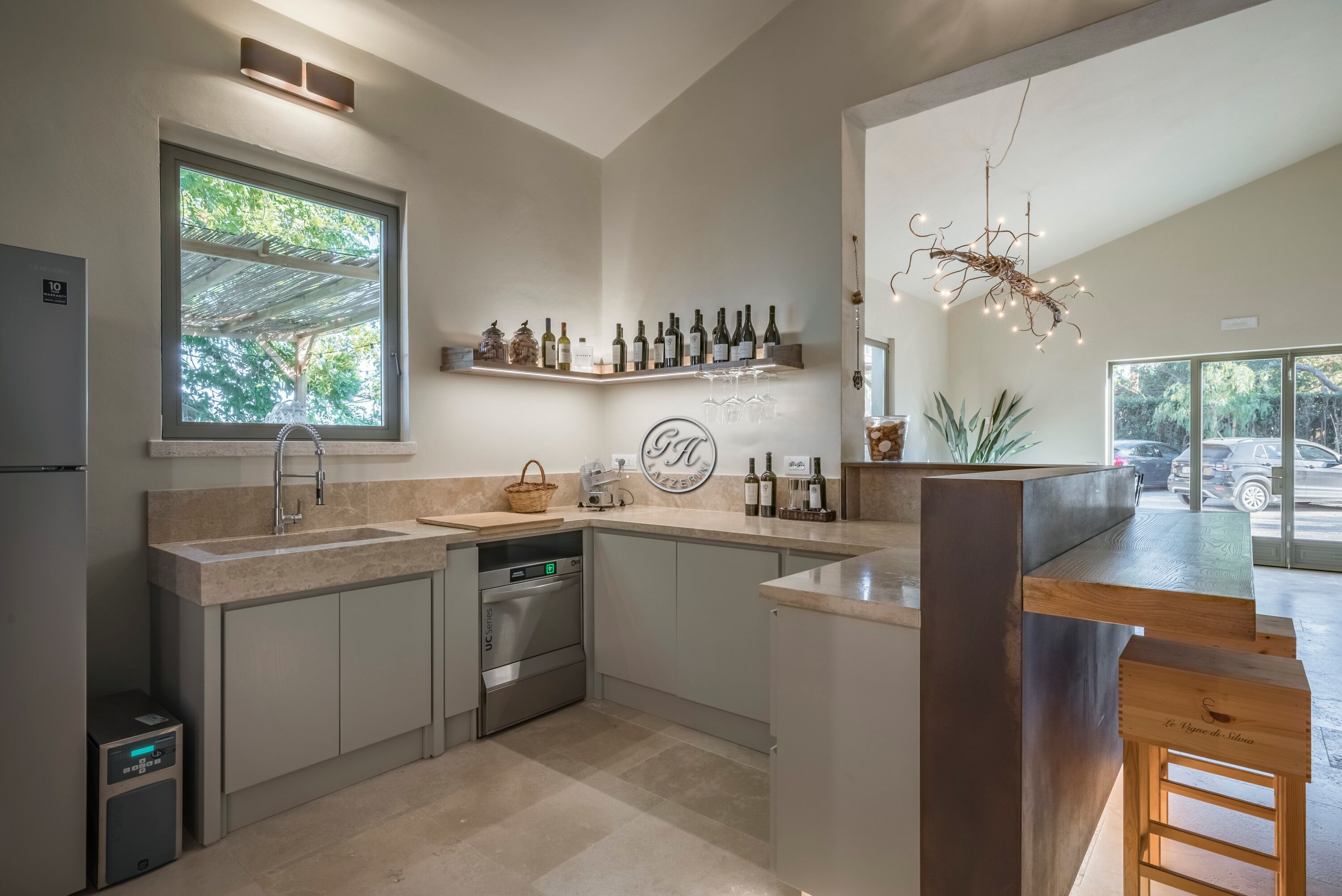 Кухня на заказ без ручек GH LAZZERINI Cucina 24 ARCH-00069445 - Вид №1