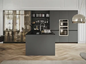 Alta Cucine Кухня из лакированного дерева и стекла с полуостровом Sistema 22