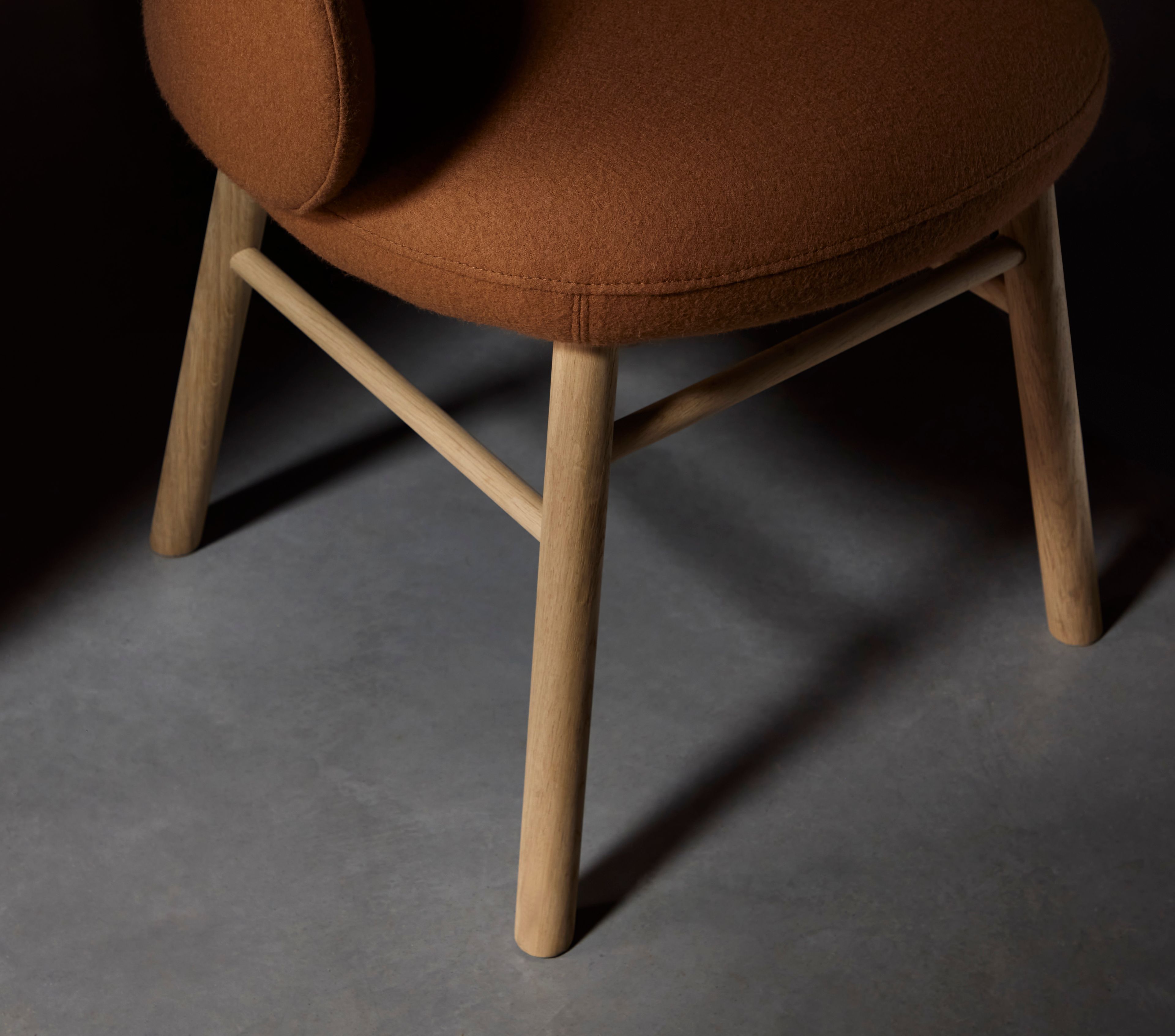 Мягкий тканевый стул с подлокотниками ALKI Pottolo ARCH-00011299 - Вид №4