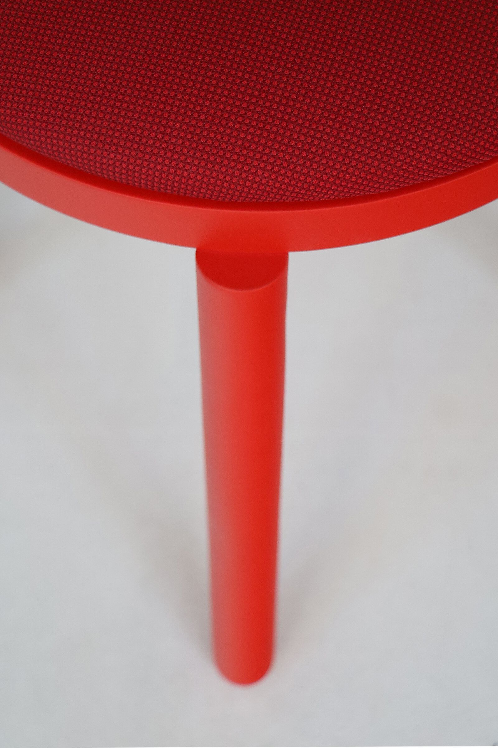 Низкий табурет из ясеня Branca Lisboa Viva ARCH-00118522 - Вид №4