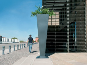 Высокая плантатор