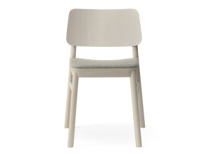 Стул из бука с мягким сиденьем