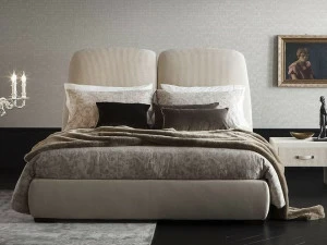 Chaarme Letti Двуспальная кровать со съемным чехлом из экокожи с мягким изголовьем