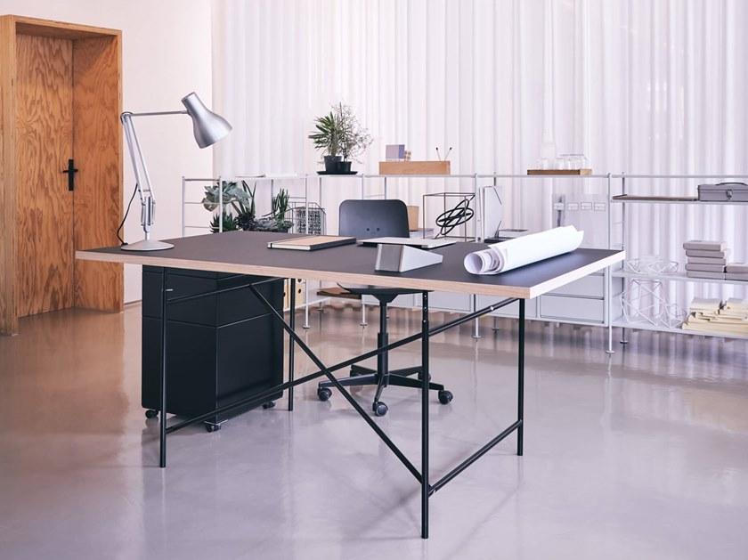 Richard Lampert Квадратный стол с регулируемой высотой из стали и дерева Eiermann sun-id-1434724 - Вид №1