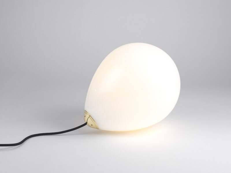 Светодиодная настольная лампа из опалового стекла с диммером Michael Anastassiades ON MY MIND ARCH-00037365