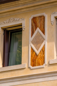 Минимальное деревянное окно-алюминий