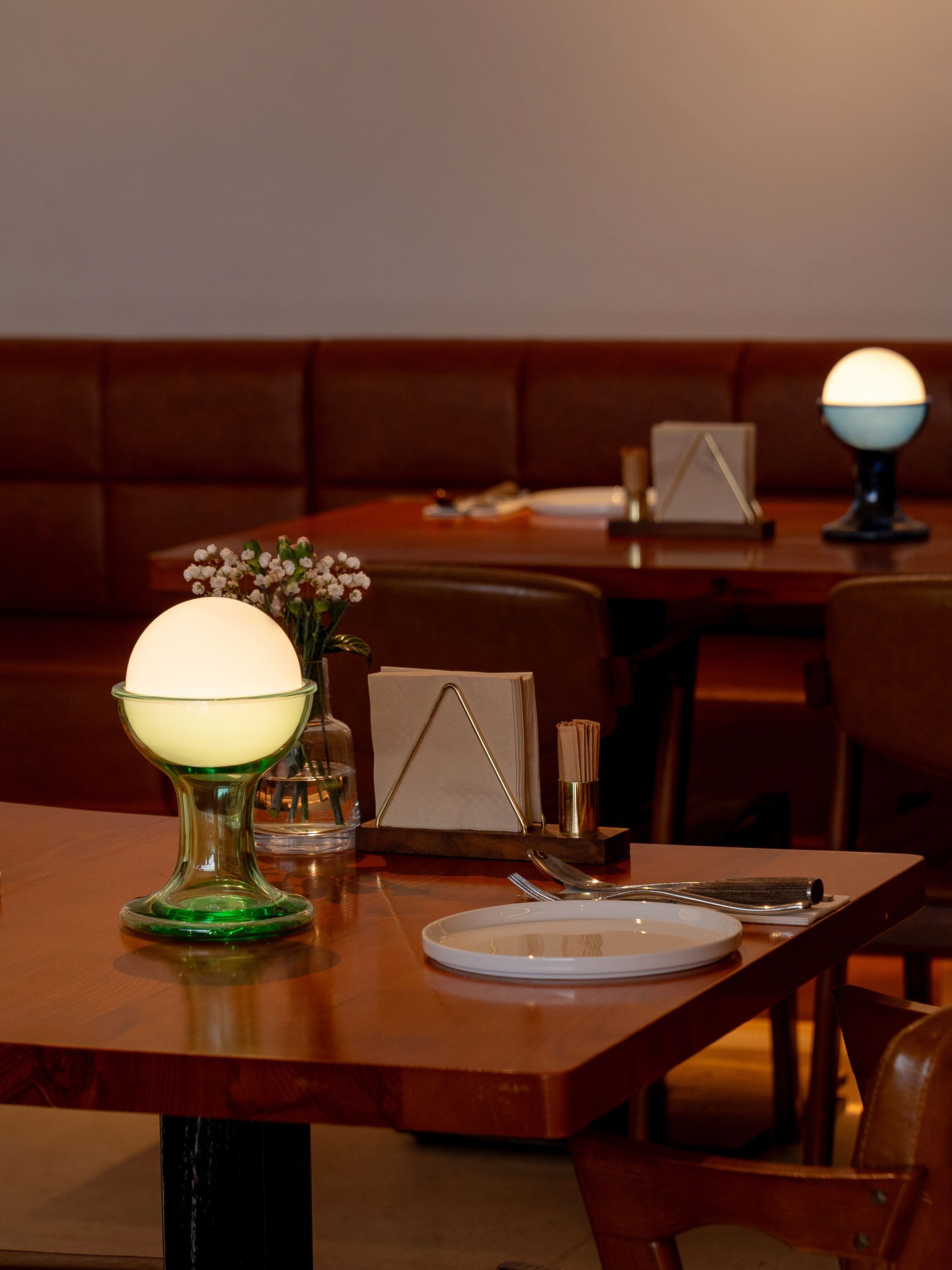 Стеклянная светодиодная настольная лампа Established&Sons GELATO ARCH-00054720 - Вид №43