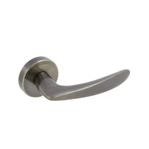 Дверные ручки Фабрика замков Cirta без запирания цвет бронза