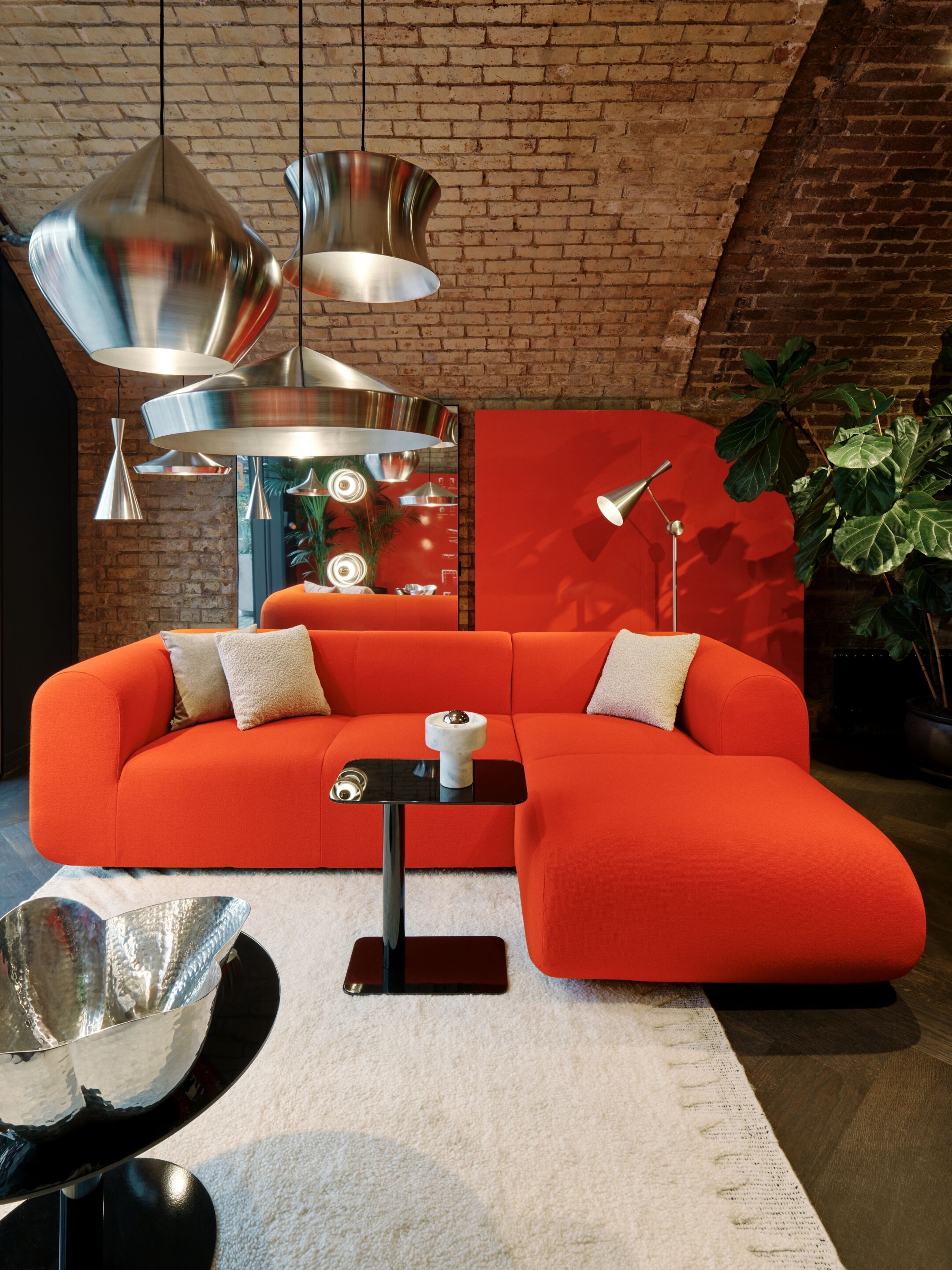 Регулируемая алюминиевая светодиодная напольная лампа Tom Dixon Unbeaten ARCH-00009502 - Вид №5