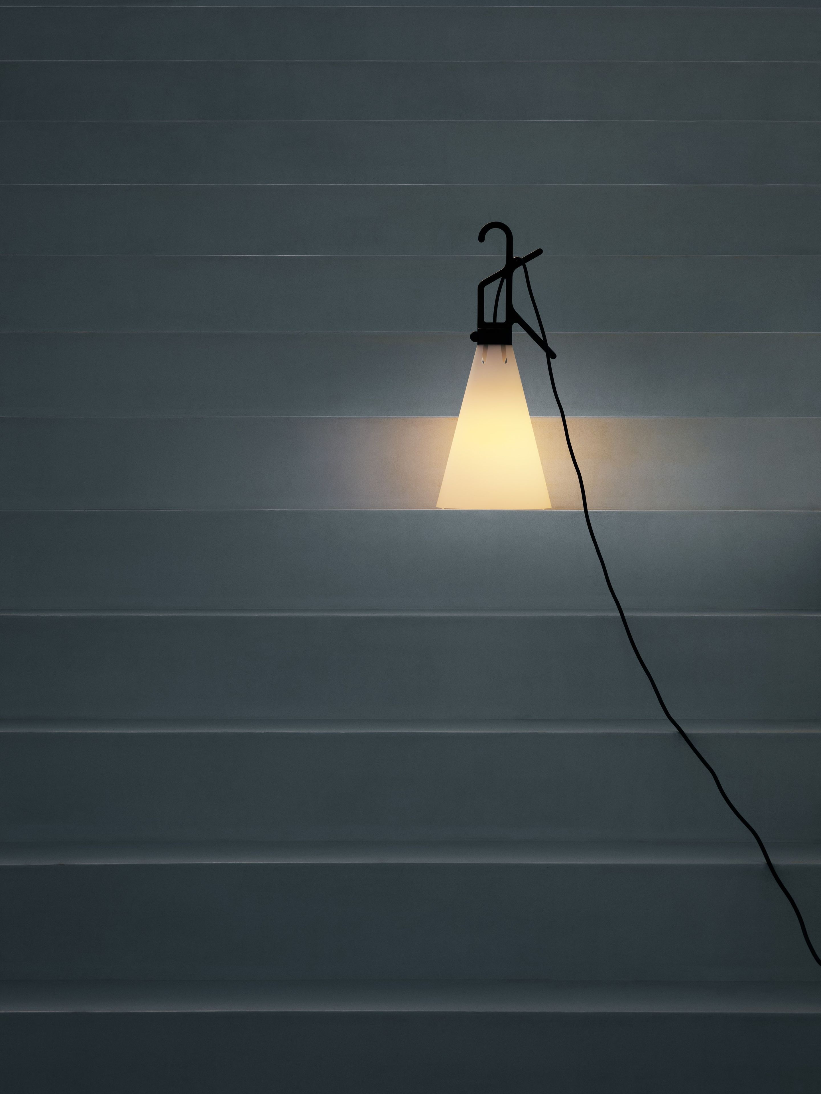 Открытый многоцелевой светильник In Stock Flos ARCH-00017578