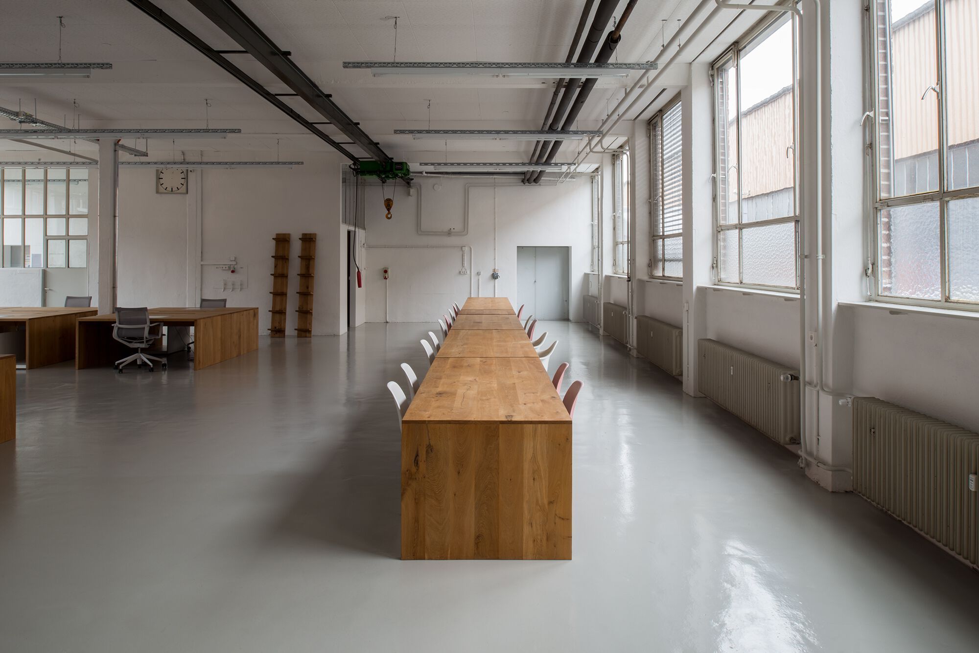 Твердый деревянный стол / стол e15 PONTE ARCH-00060004 - Вид №9