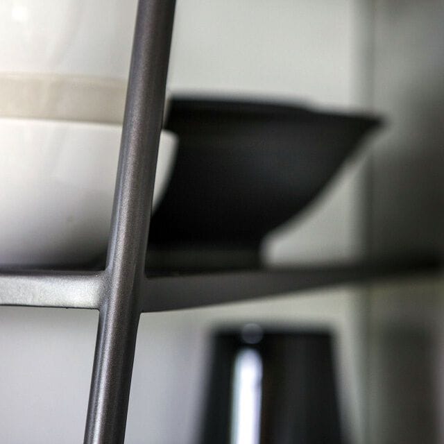 Окрашенный металлический угловой книжный шкаф Mogg MAMÀ ARCH-00064616 - Вид №4