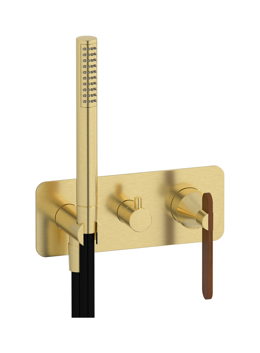 Внешние части встроенного в стену смесителя на 3 потребителя в комплекте с душевым гарнитуром. WE ARE IB ol396ss Brushed Pale Gold Soho