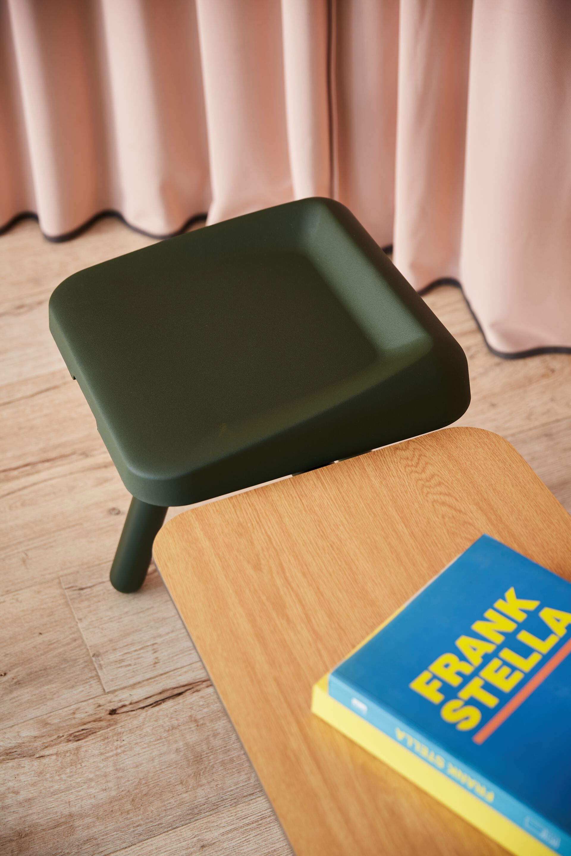 Сиденье на полиуретановой панели со столом Bõln Slim ARCH-00080769 - Вид №10