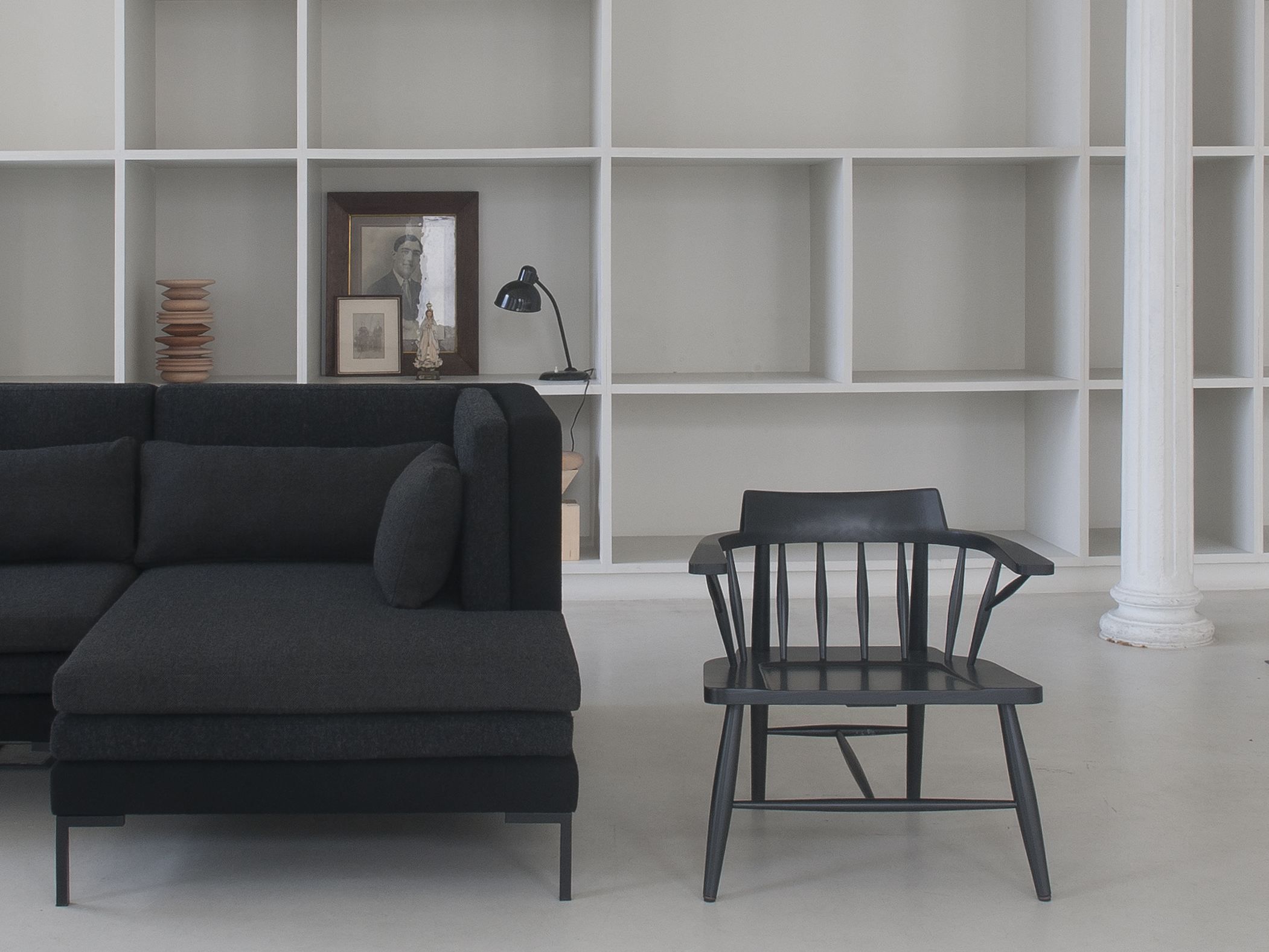 Стул из массива дерева с подлокотниками Branca Lisboa R&B2 ARCH-00047202 - Вид №3