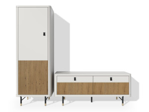 Офисная мебель из массива дерева с распашными дверями