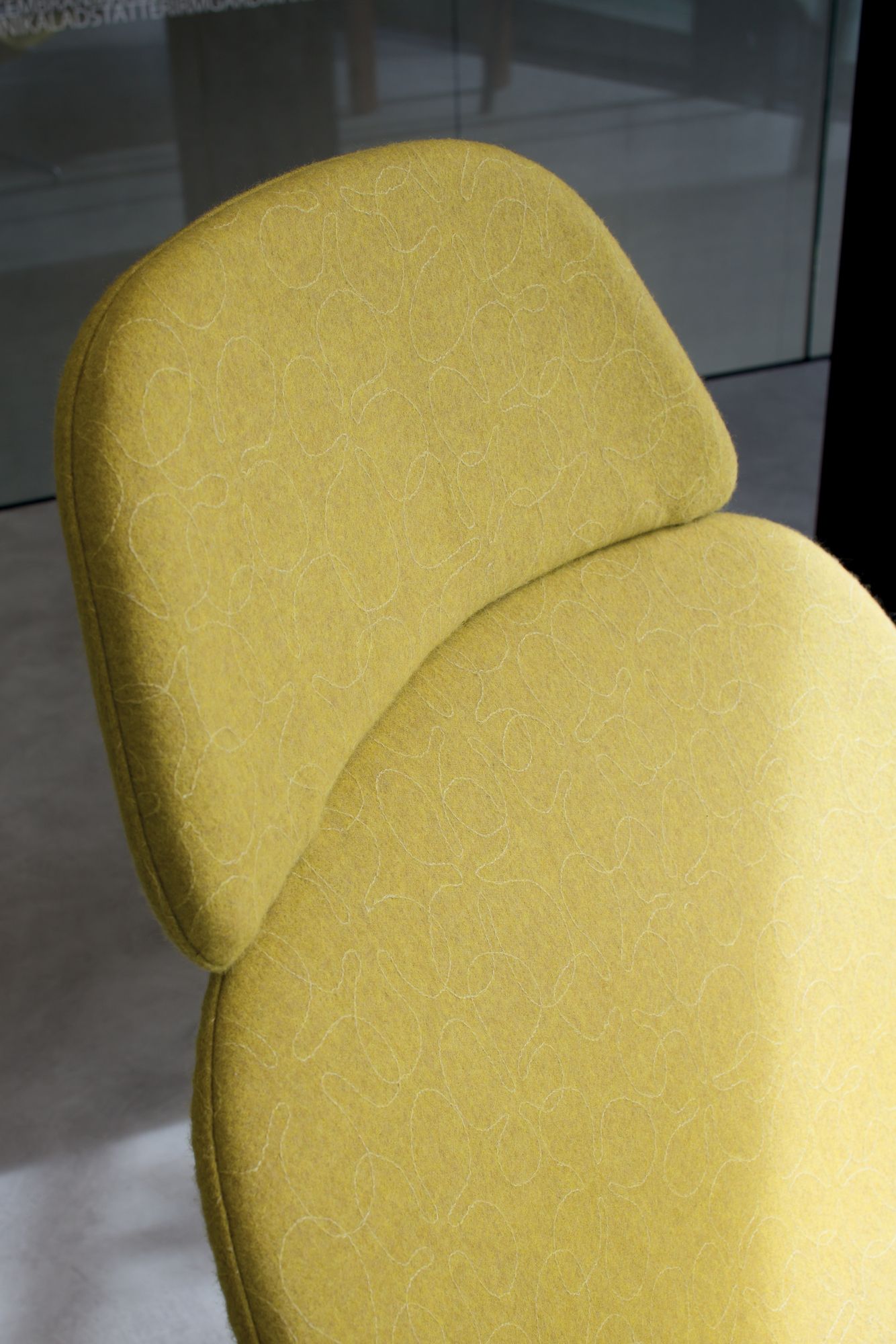 Тканевое кресло с подголовником Luxy LLounge ARCH-00066888 - Вид №3