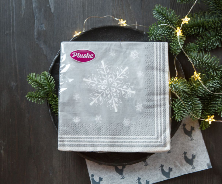 8660 Салфетки бумажные Plushe "СНЕЖИНКА МИКС" Вкусляндия 