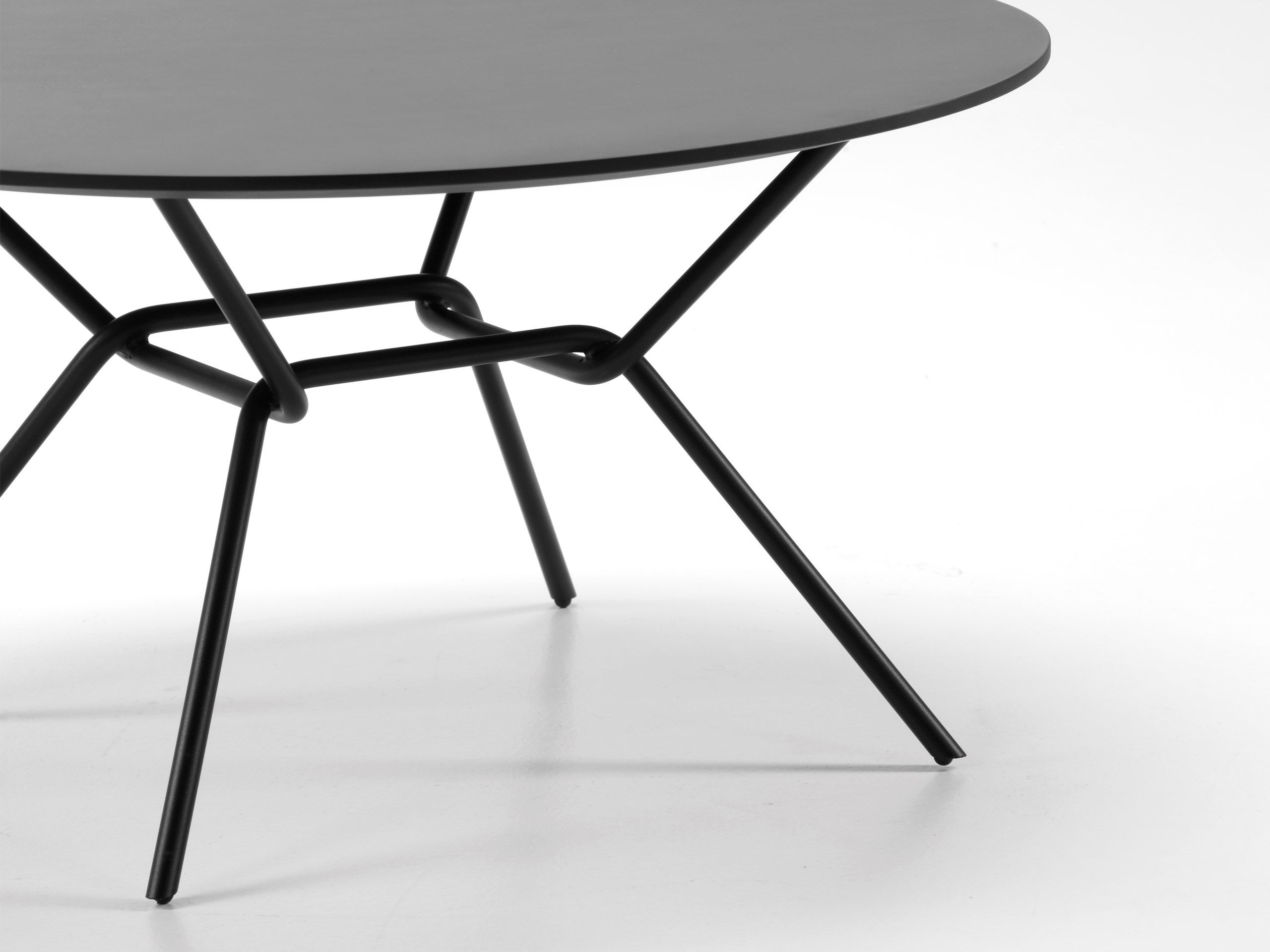 Круглый садовый столик prostoria Strain ARCH-00020359 - Вид №1