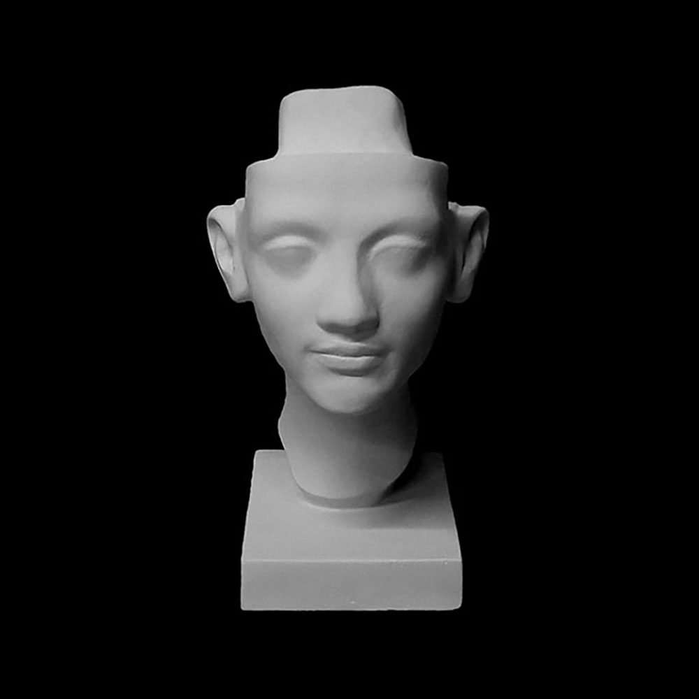 10-150 Бюст Нефертити гипс 15.5х17.5х28 см Santreyd 