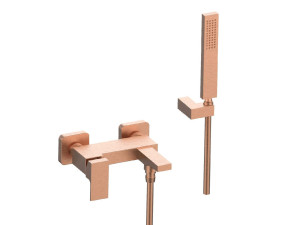 Настенный смеситель для ванны с ручным душем