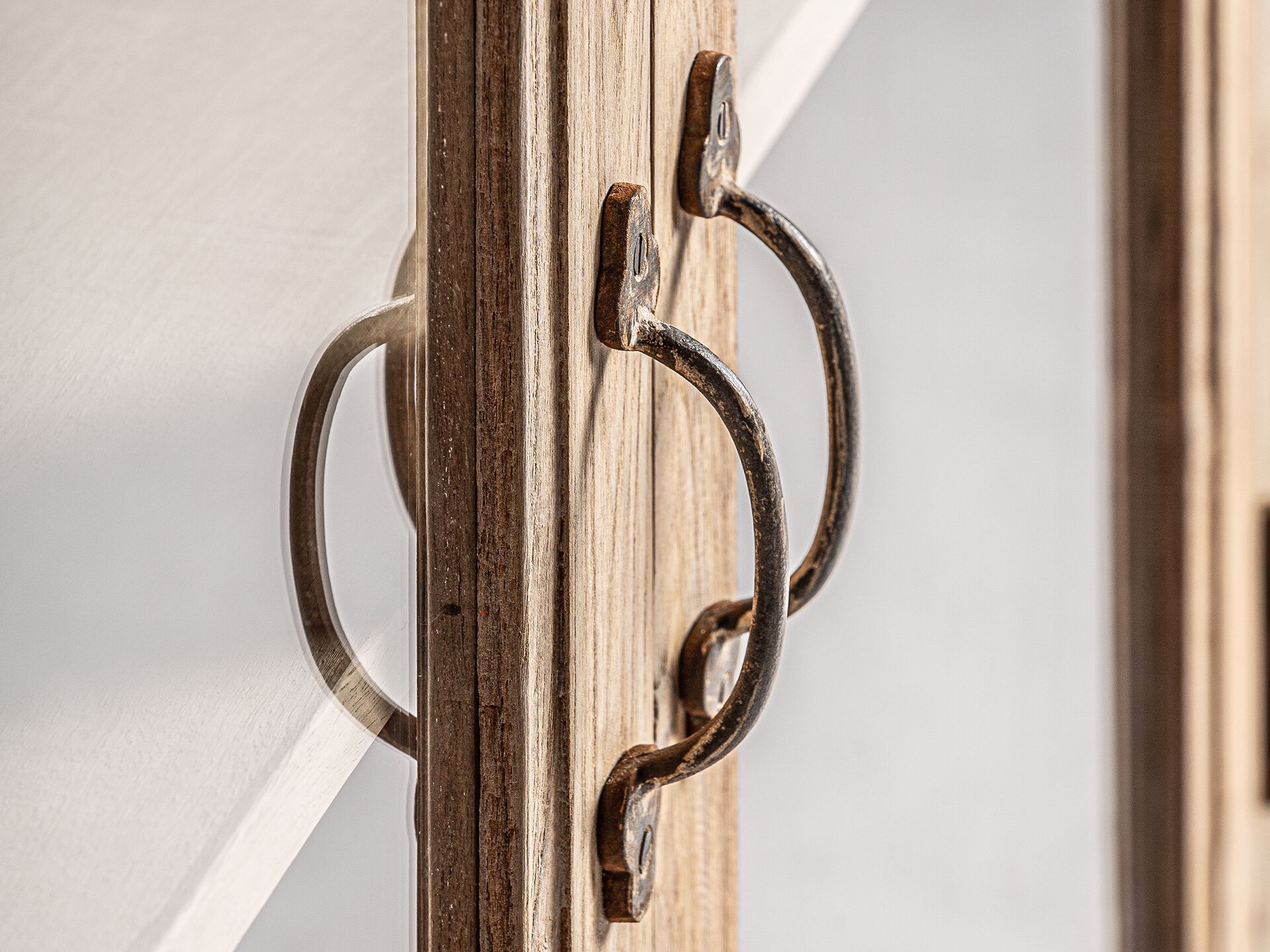 Витрина из дерева и стекла Vical Home CARRIK ARCH-00028773 - Вид №5