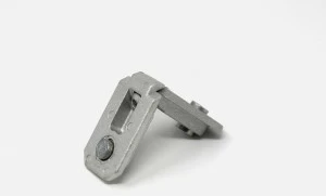 MASTER ITALY Литой кронштейн с внутренним / внешним соединением  0371