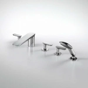 Смеситель на ванну  на пять отверстий GINA F565104C bravat