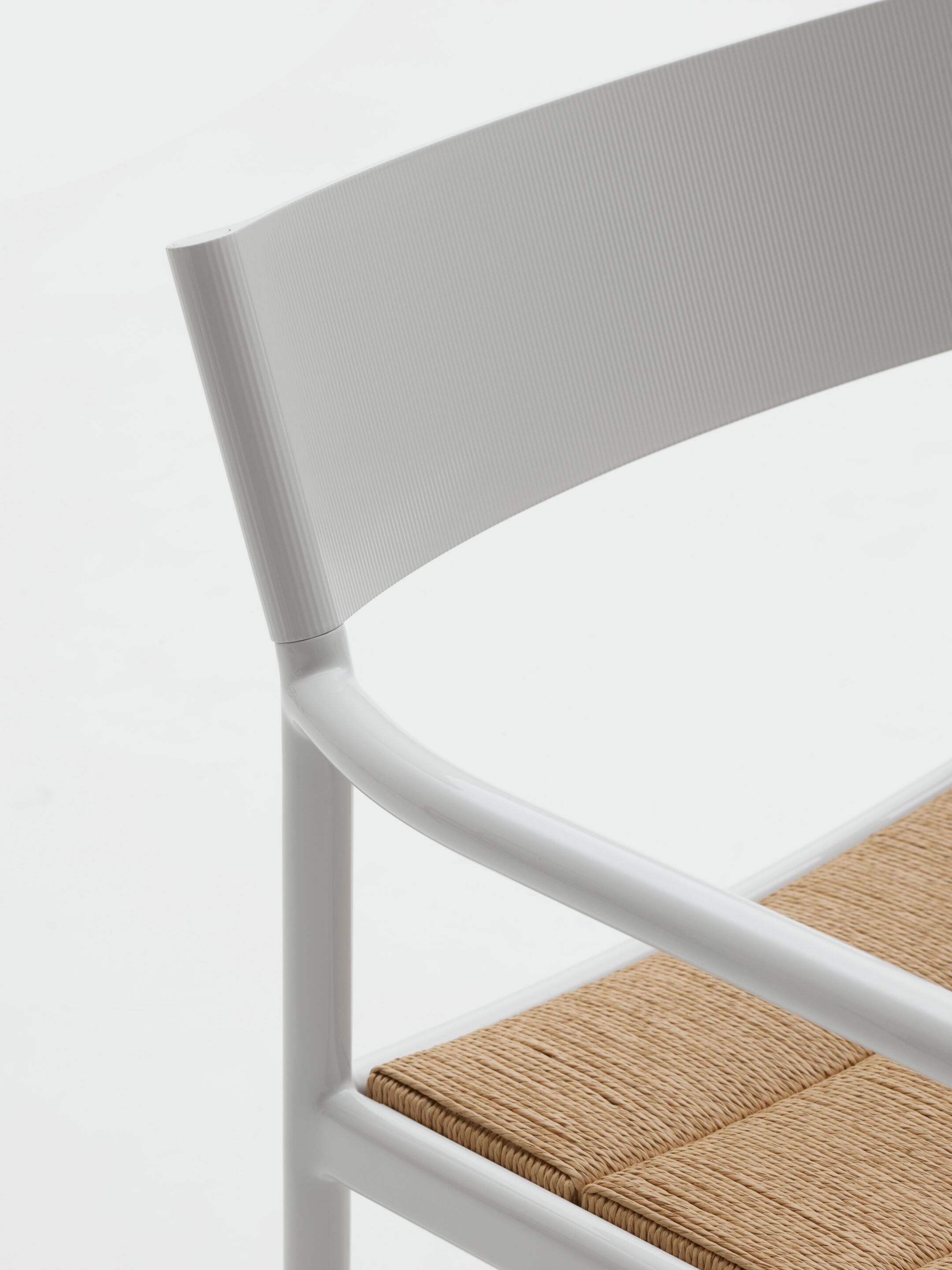 Алюминиевый стул с подлокотниками с сиденьем из ротанга Kettal Passage ARCH-00113881 - Вид №2
