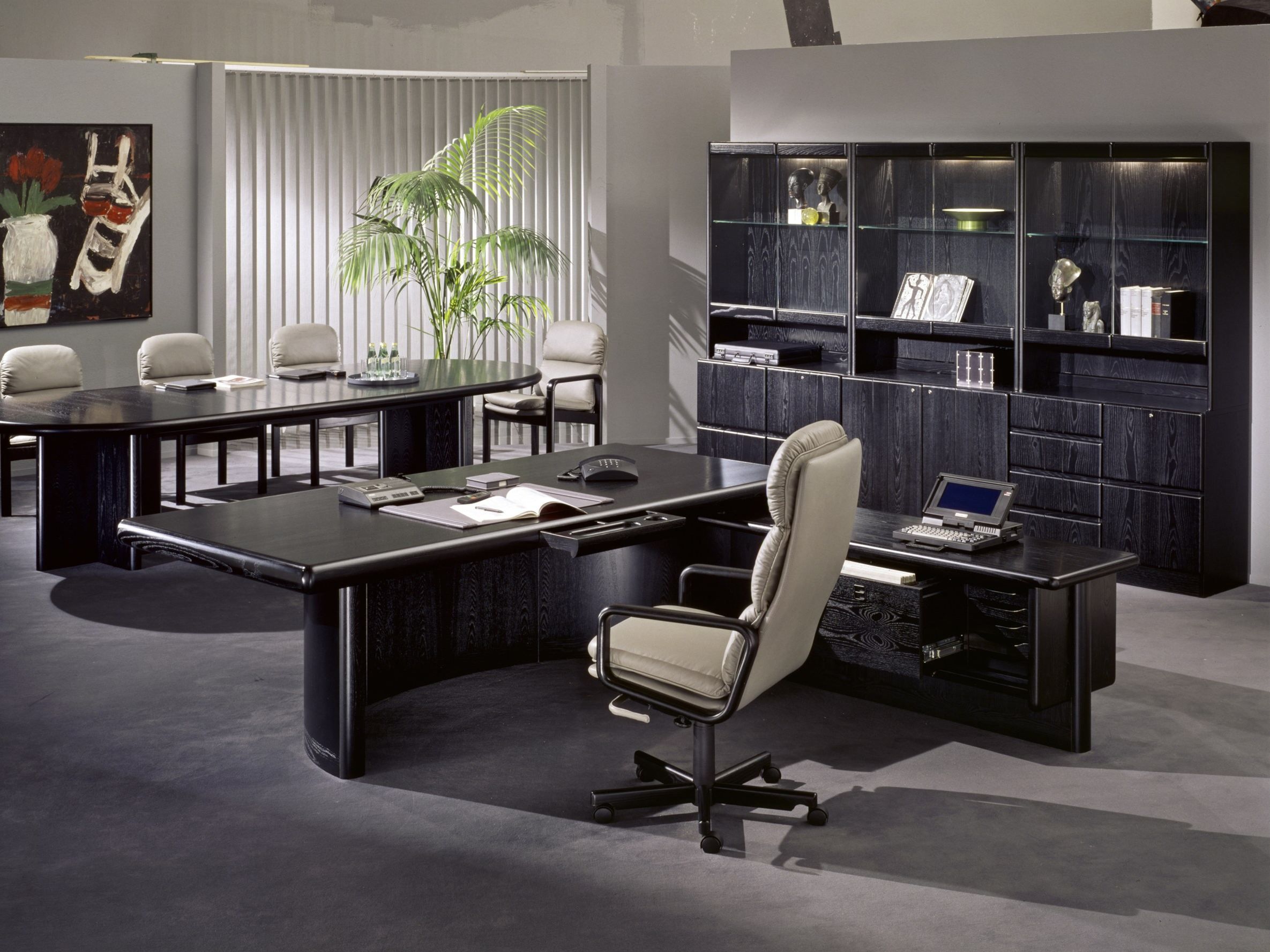 Офисный шкаф / Деревянный офисный книжный шкаф Dyrlund Commodore ARCH-00029870 - Вид №1