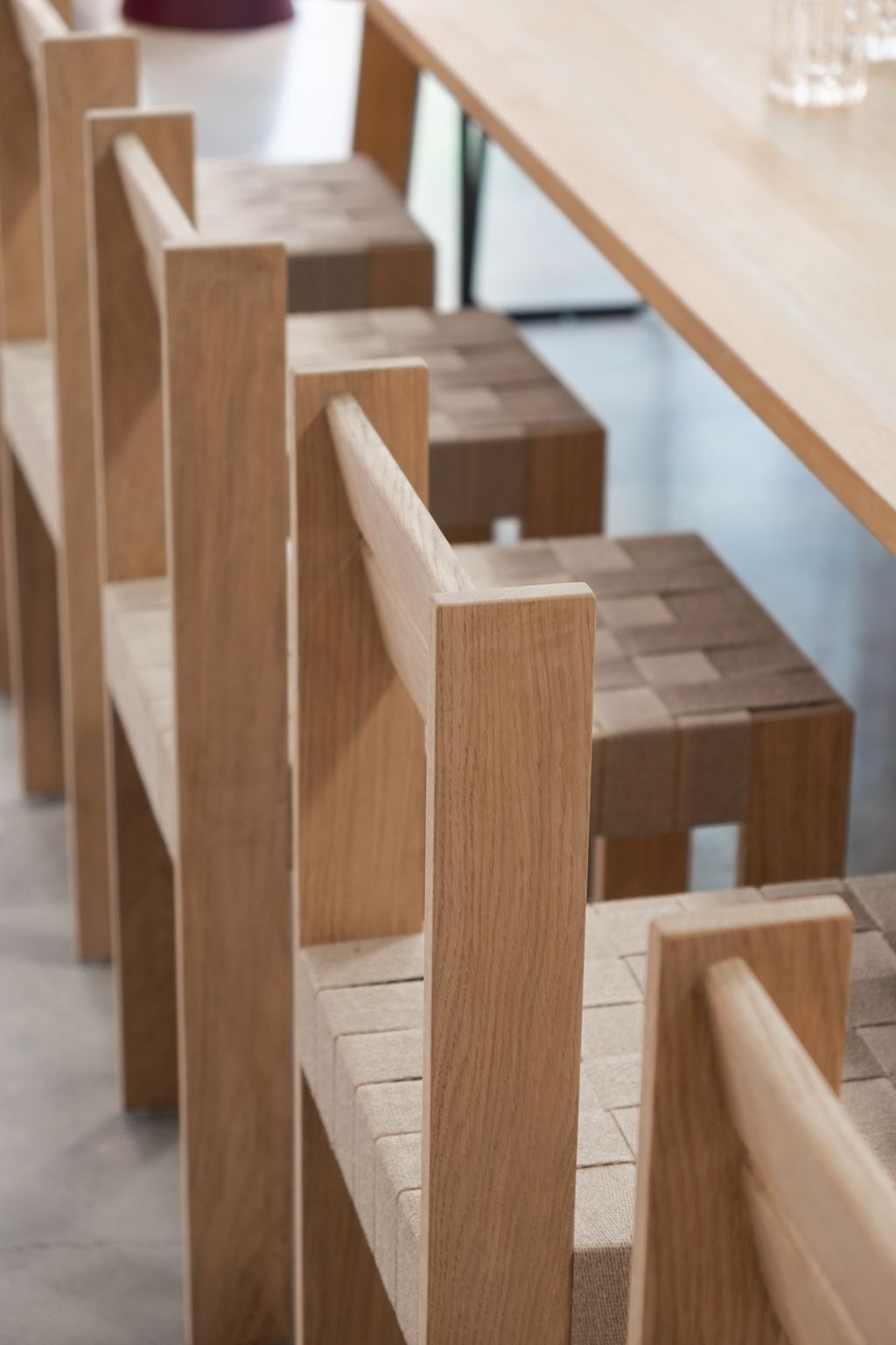 Стул из массива дерева с открытой спинкой Bla Station Momang ARCH-00008018 - Вид №6