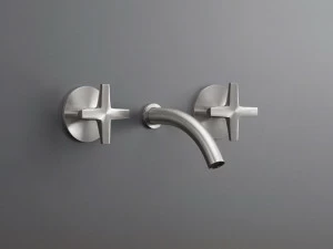 Ceadesign Группа из 2 смесителей открытого / закрытого типа Cross Crx 15