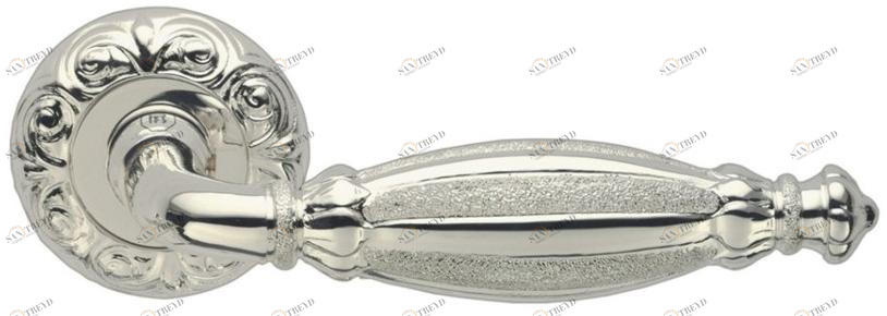 Pasini Ручка из латуни на розетке Queen 3661